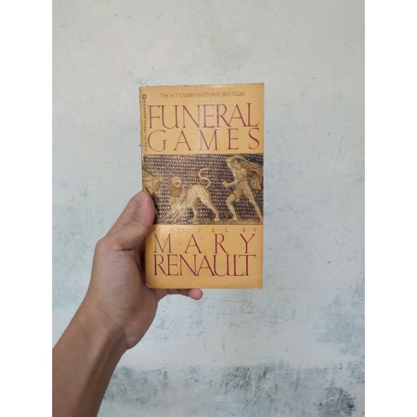 Jual Novel Mary Renault Funeral Games (English, Import) Shopee