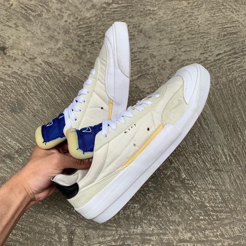 nike drop type sneakers