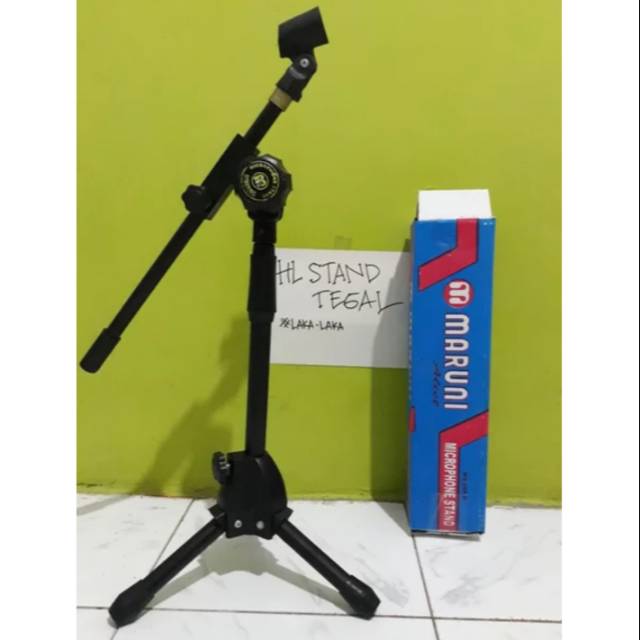 Stand Mic Maruni Pendek Hitam +Holder