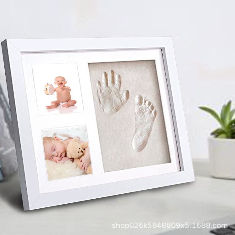 Bingkai Foto Dengan Tanah Liat Untuk Cetakan Tangan Dan Kaki Bayi Baru Lahir / Bingkai Foto / Frame Photo With Clay