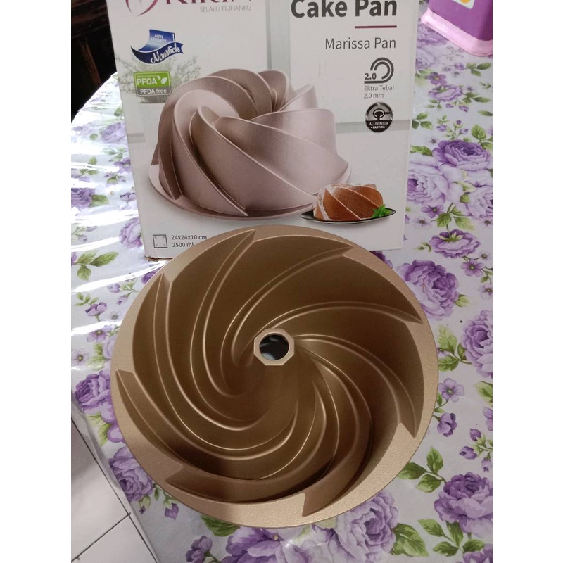 LOYANG KUE KIRIN / KIRIN PREMIUM CAKE PAN DIE CAST / CETAKAN KUE PUDDING