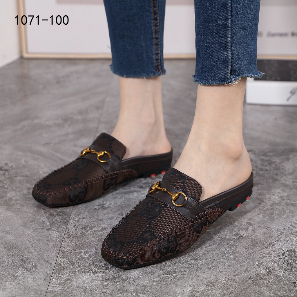 GC  GG Canvas Flat Mules 1071-100