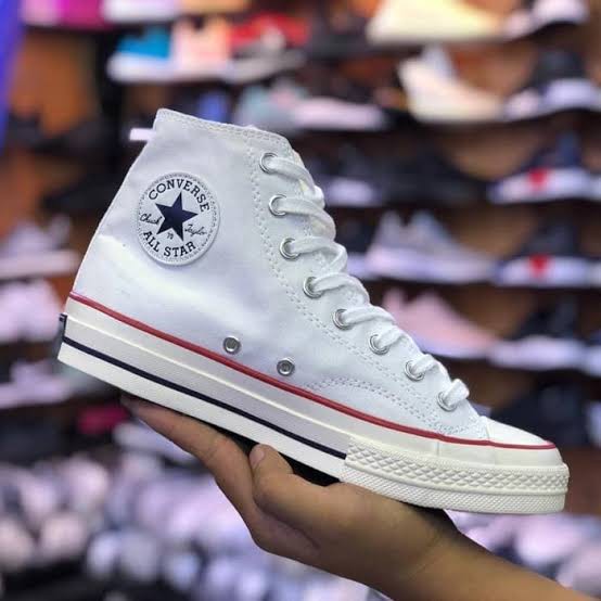 Sepatu Converse.high Sepatu sekolah premium