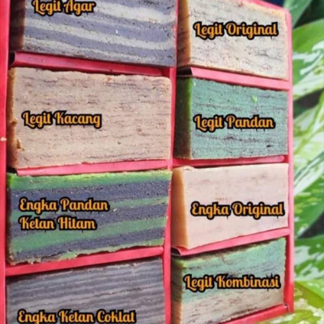 

Lapis legit dan engkak ketan kombinasi