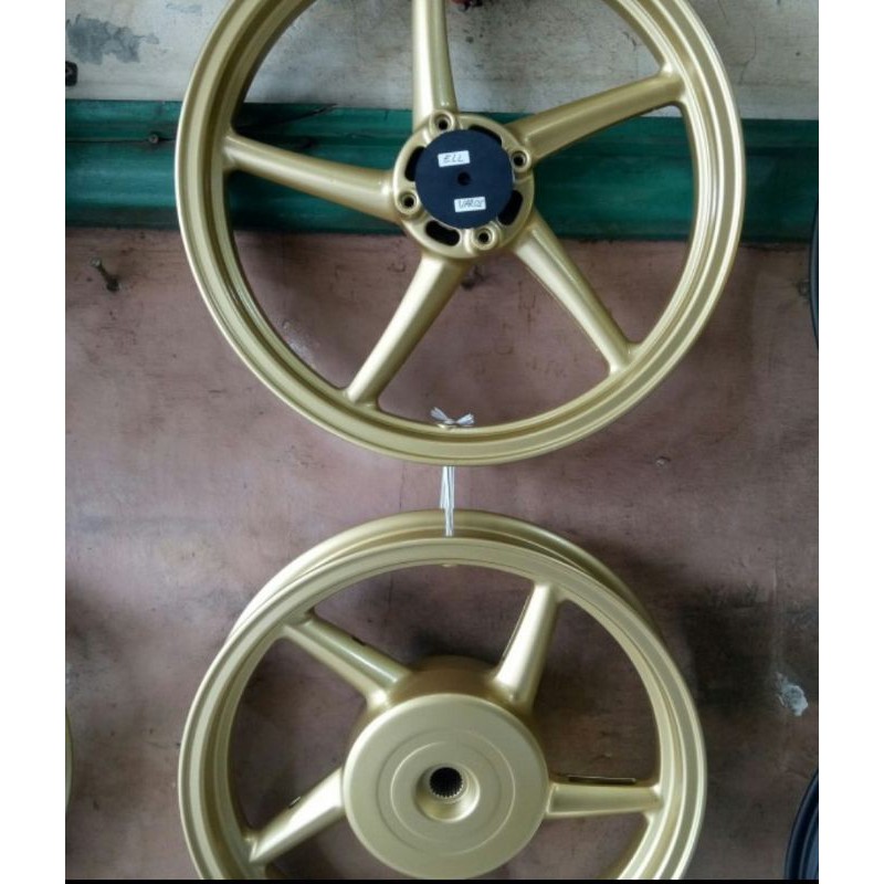pelek/velg racing merek rossi tapak lebar model rcb vario 110 uk 14x185/215 pnp