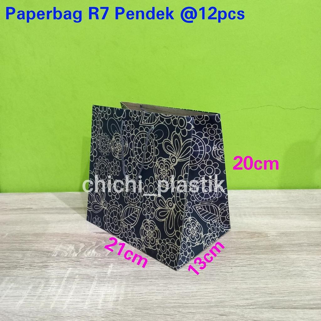 Isi 12pc Paperbag R7 PENDEK 21x20 batik lusinan / tas kertas motif batik 21 x 20 / tas kertas batik / paperbag