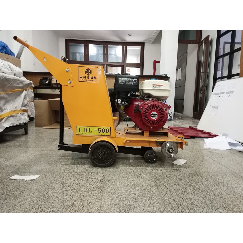 Mesin Pemotong Jalan/Road Cutting Machines /Mesin Potong Aspal Beton