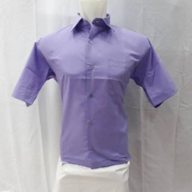 kemeja lengan pendek polos ungu muda