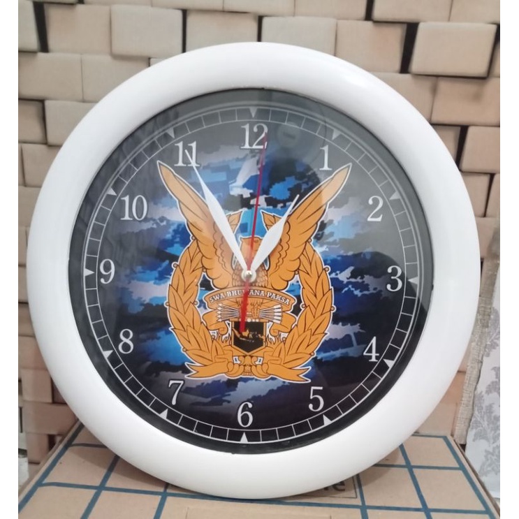 JAM DINDING LOGO TNI AU