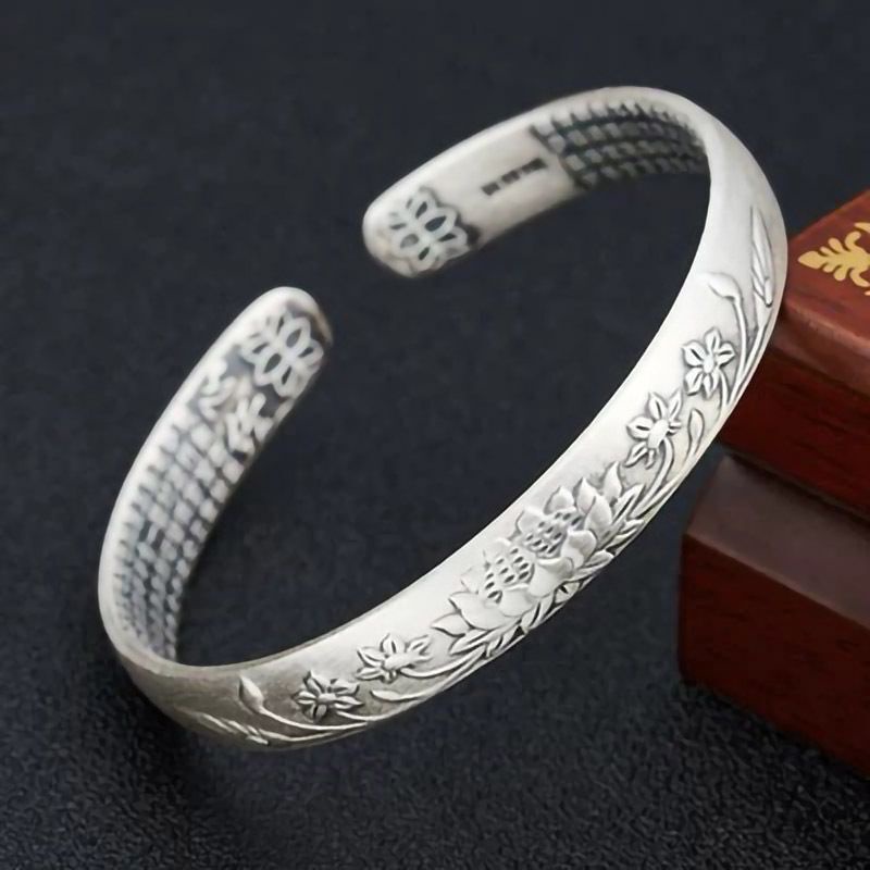 Gelang Model Terbuka Bahan 925 Silver Desain Teratai Hannya Shingyo Gaya Vintage Untuk Wanita