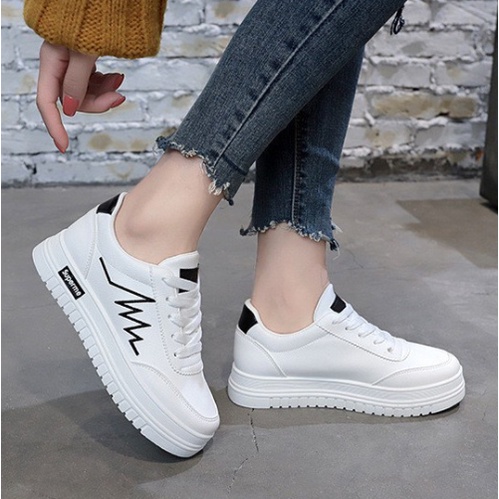 Sepatu Sneakers Wanita Korea Supreme ts 32