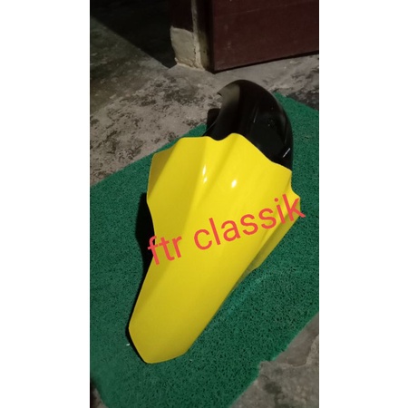 Selebor Spakbor Slebor Depan CS1 cs one Kuning unifersal ninja megapro gl dll