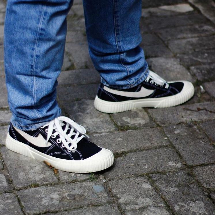 Terbagus.. Sepatu Campuss semesta low original not compass vintage