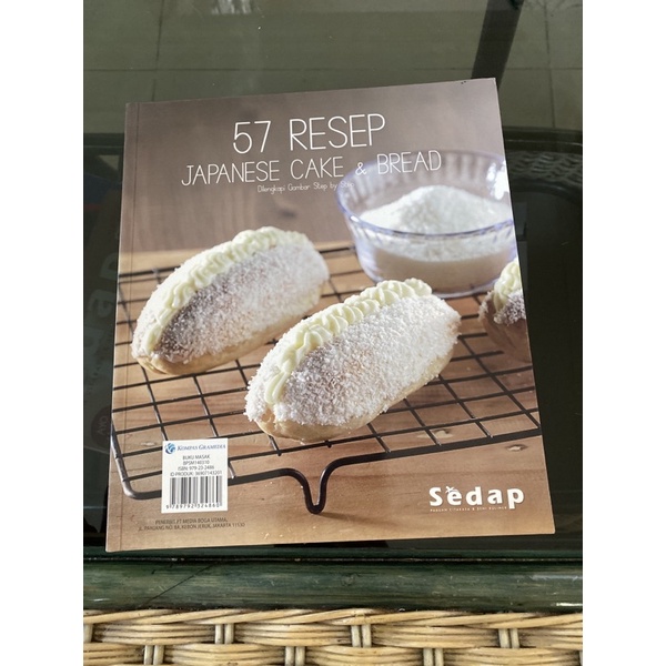 sedap 57 resep japanese cake & bread