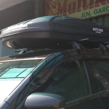 Roof Box Auto Box Universal 650L