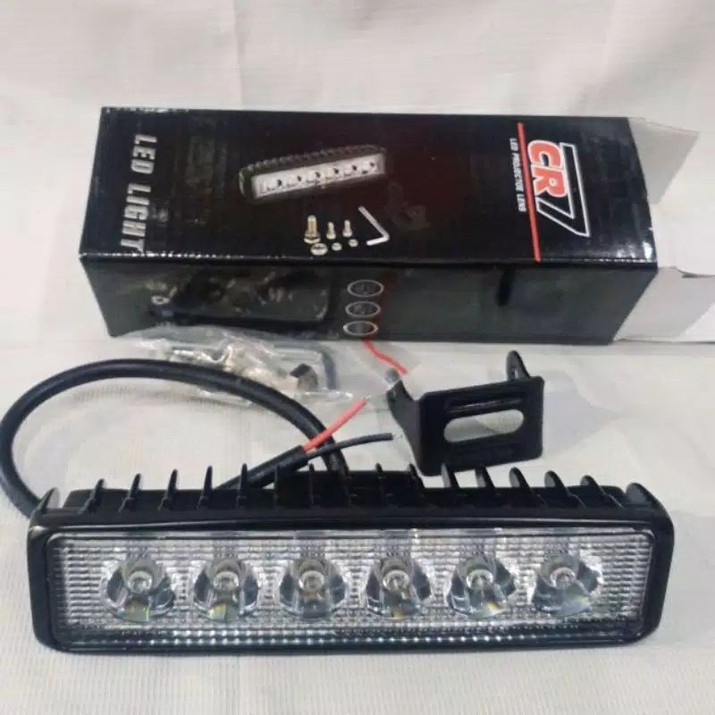 Lampu led 6 mata merk CR7