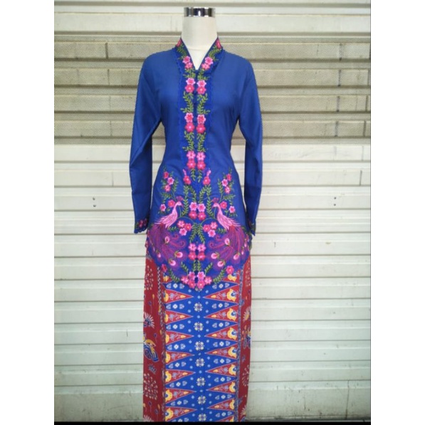 STELAN KEBAYA ENCIM MOTIF MERAK