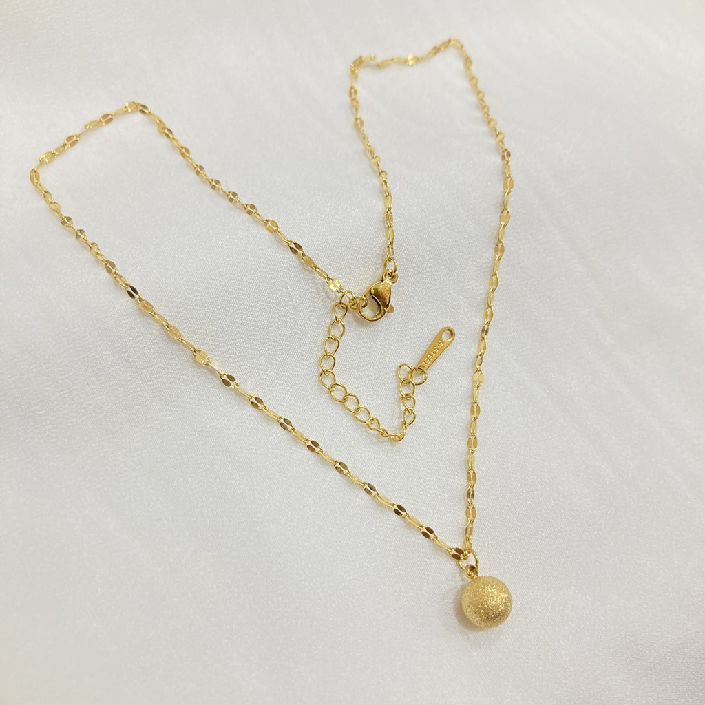 Kalung Titanium Liontin Bola Anti Karat Aksesoris Fashion KT110