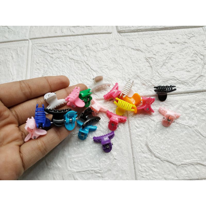 JPS04 Jepit Salon Kutu Mini Isi 3 Bentuk Random