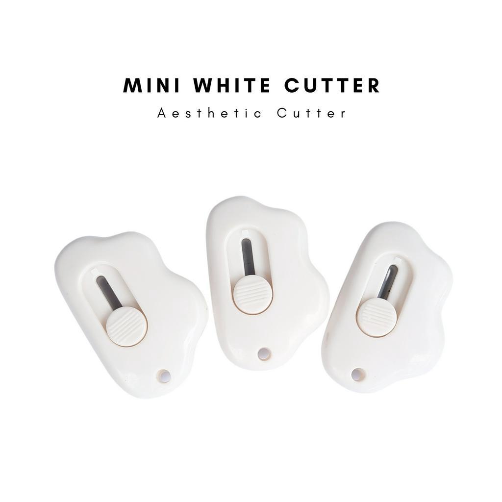 

Cutter Mini Putih - Cutter Mini Aesthetic