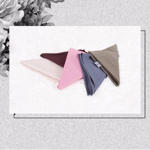 Jibab segiempat by Umama Scarf polos