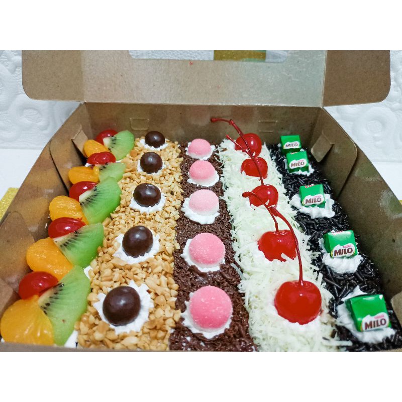Jual cake potong/cake potong hias | Shopee Indonesia