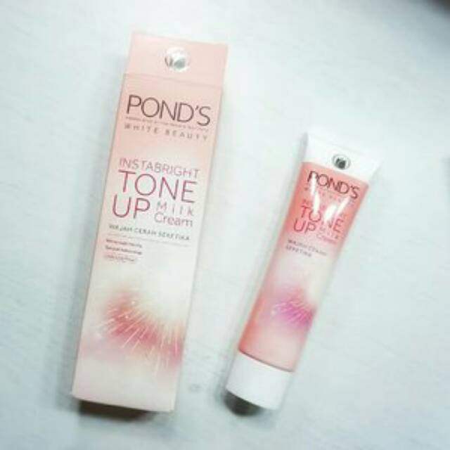 

POND'S Instabright Tone Up