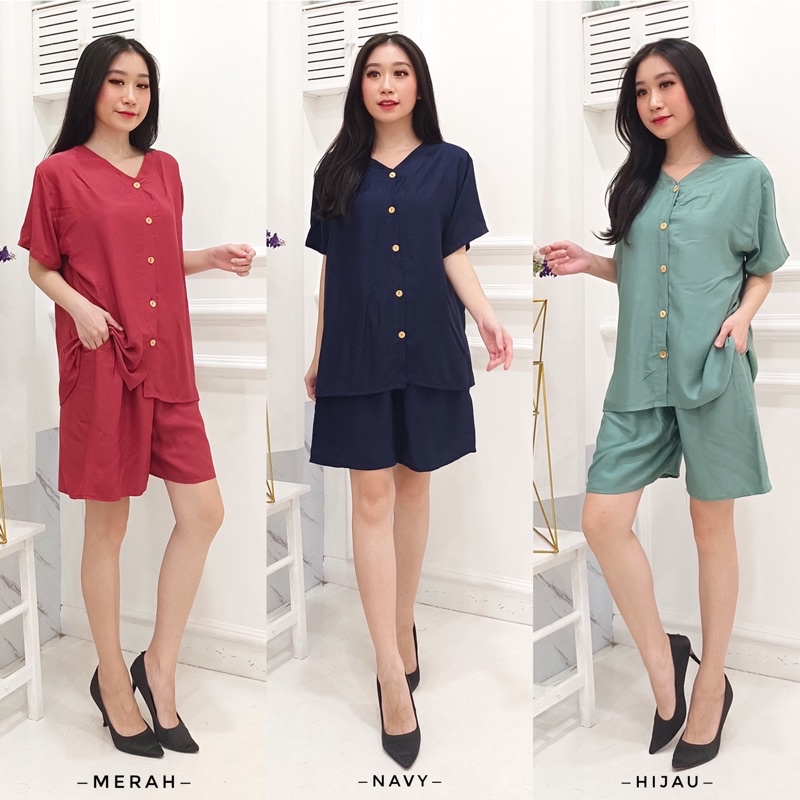 AIRA HOTPANTS - Setelan Piyama Baju Tidur Celana Panjang Tangan Pendek Rayon Polos Wanita Kancing