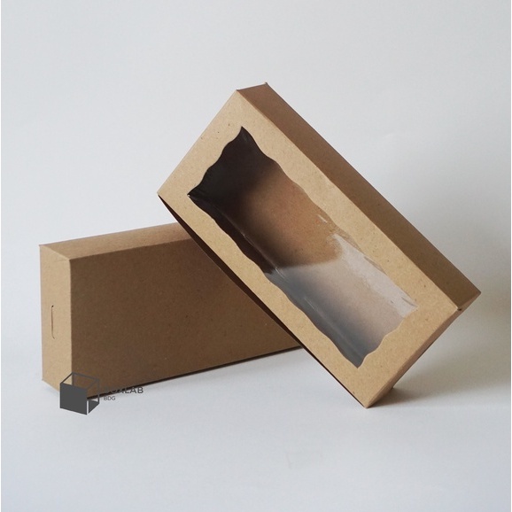 

Box Kraft 23x11x5 cm, Box Brownies Mika Kecil , Packaging , Kotak Kraft BRM 23115