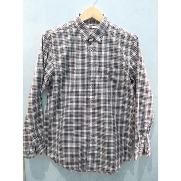 kemeja kerja - kemeja formal kasual kemeja uniqlo original second brand