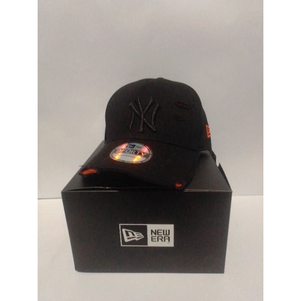 Topi pria New Era black premium Aframe Damage