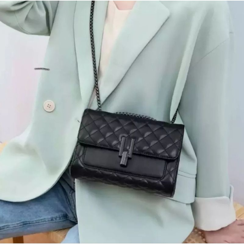 tas slempang rantai viral tas wanita fashion slingbag