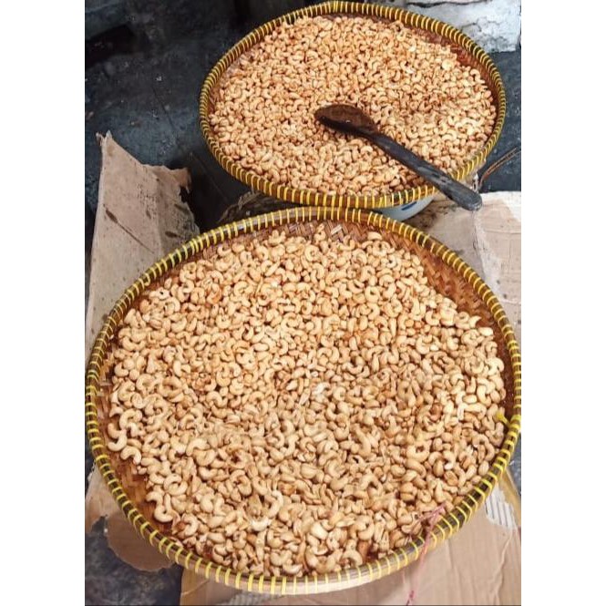 

kacang mete super wonogiri/ kacang mede original wonogiri kualitas super/ sajian lebaran