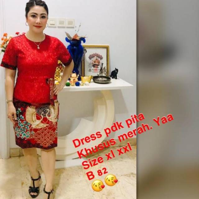 

Dres pita pdk khusus merah