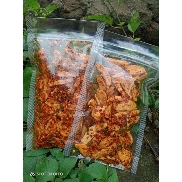 

Basreng Pedas daun jeruk 70gr renyah dan gurih.