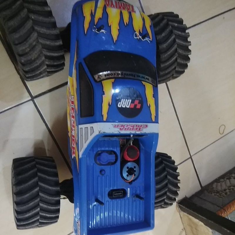 Tamiya Tgm 02 ARTR 1/8 Rc car,bisa mundur, big Monster truck  not traxxas t-maxx