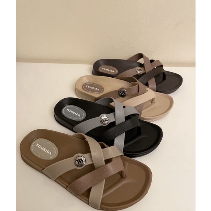 sandal karet wanita yumeida