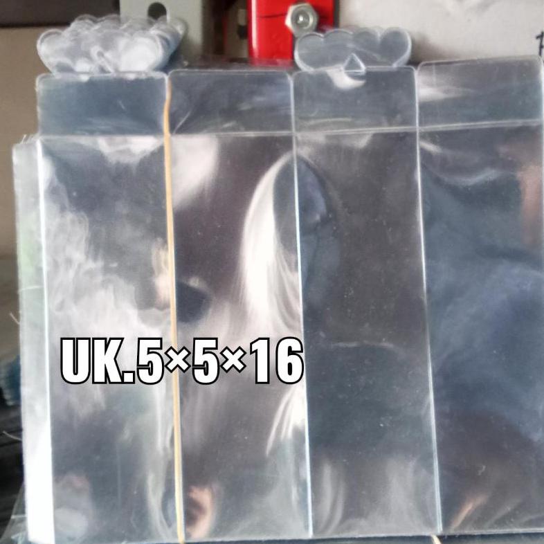 

NEW Kotak Mika souvenir 5x5x16 SPESIAL