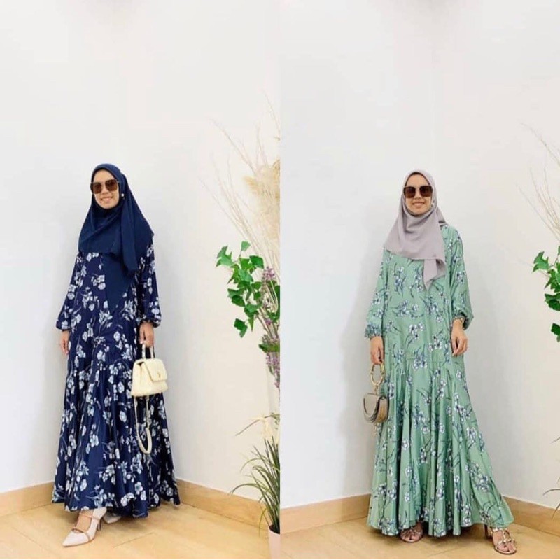 Mermaid Dress in Navy by Iymel Says Hijab
