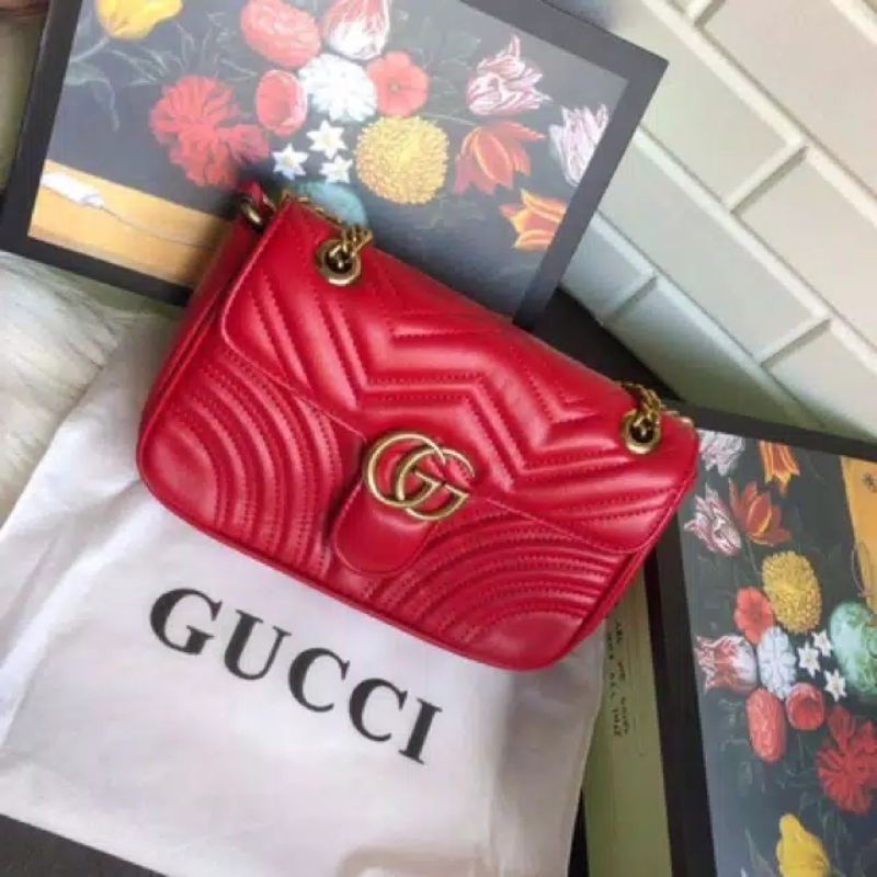 Gucci Marmont Medium Merah