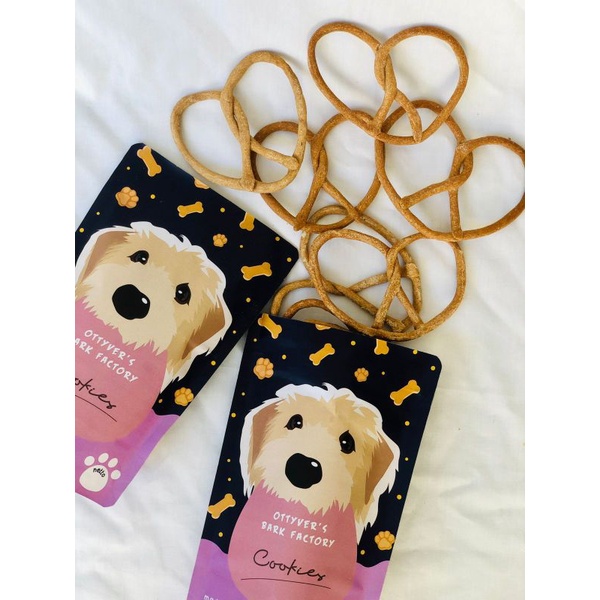 pretzel cookie (dog treat / snack anjing)