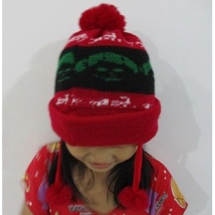 Topi Kupluk Rajut Bayi Balita Anak BMW Bahan Lembut Nyaman Pas