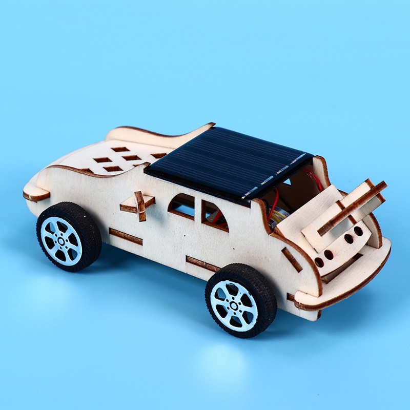 Mainan Rakitan Mobil Sport Tenaga Surya DIY Untuk Edukasi Sains Anak Hadiah Ulang Tahun