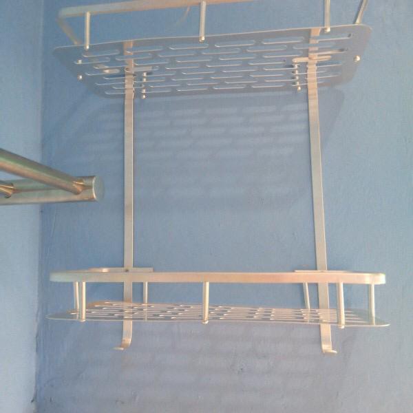 Rak Dinding Toilet Kamar Mandi