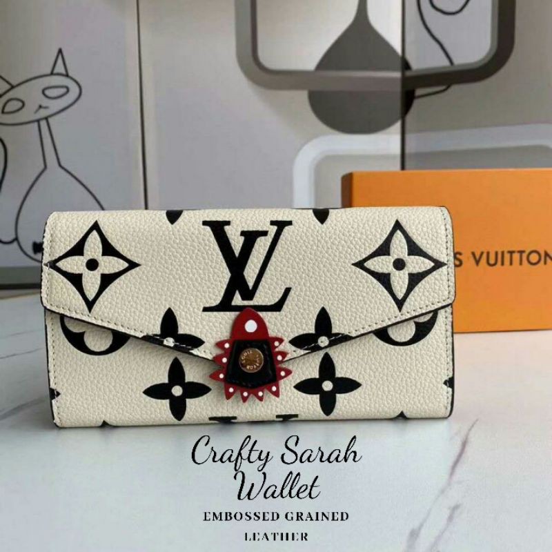 DOMPET PANJANG LIPAT WANITA CRAFTY ALMA WALLET LV