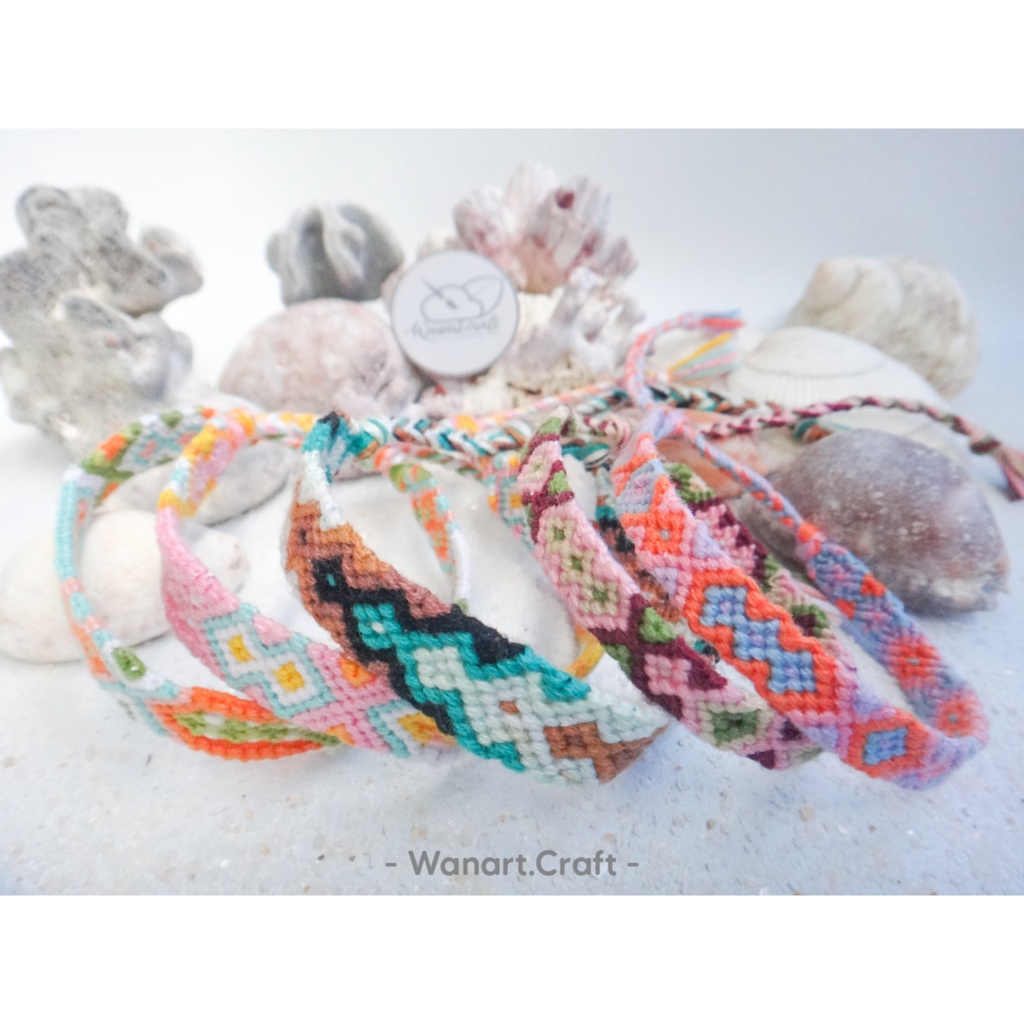 Gelang Etnik / Gelang Rajut Khas Lombok Adjustable