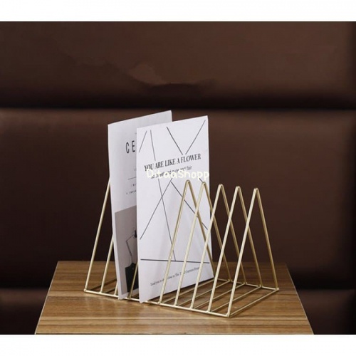 

Sekat / Pembatas Buku Minimalis - Triangle Book Shelf - Putih 031