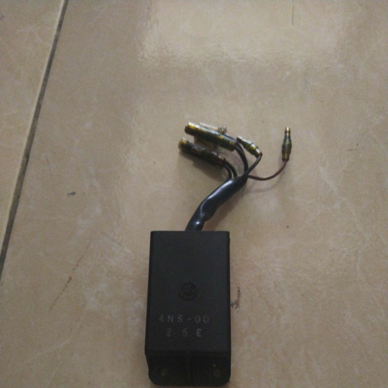 CDI F1Z R ORIGINAL NORMAL kode 4NS 00