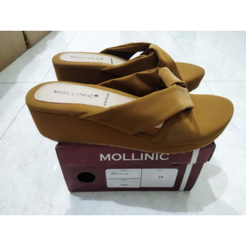 Sandal Wedges Wanita Mollinic