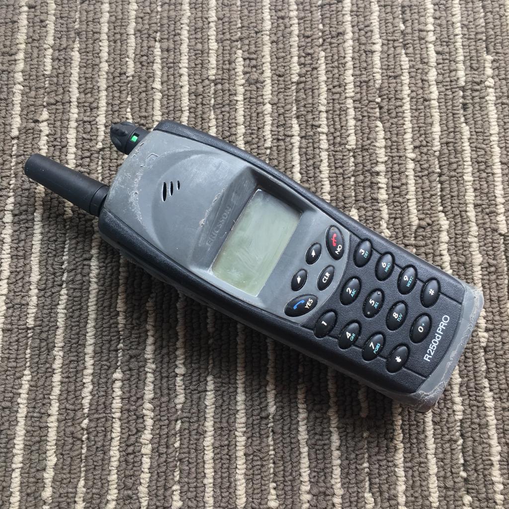 Casing Ericsson R250d R250s R250 Pro Original